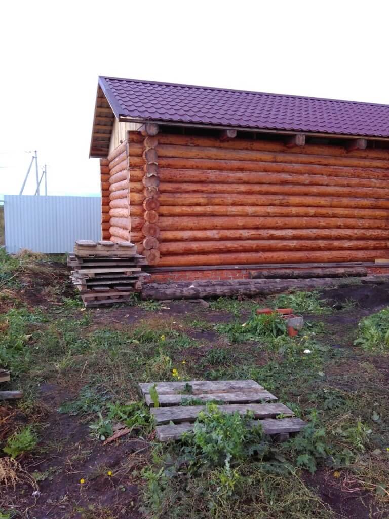 Баня из рубленного бревна