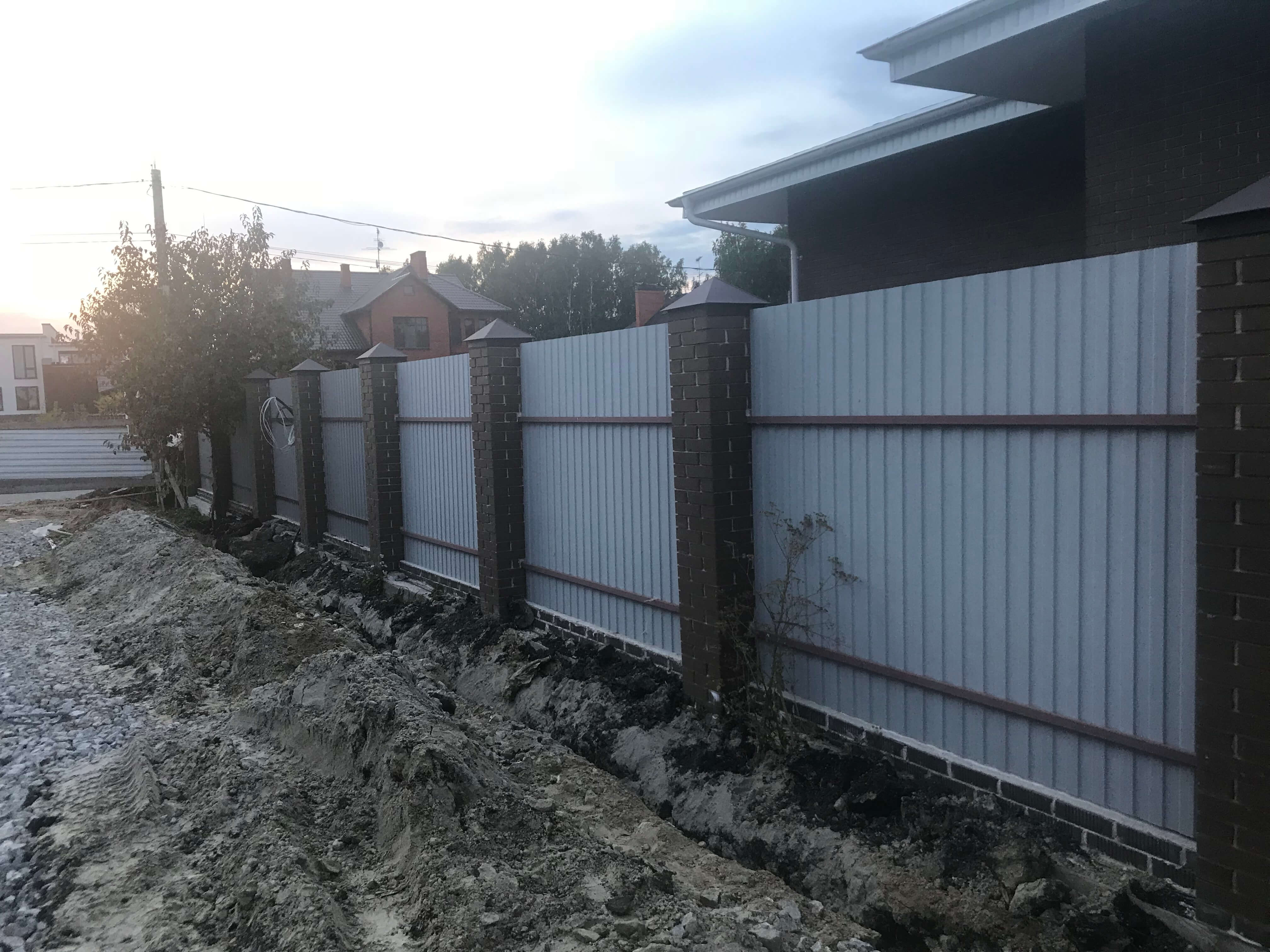 Дом из керамоблоков с облицовкой керамическим кирпичом
