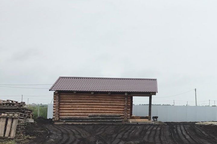 Баня из рубленного бревна